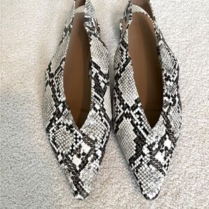 Snake print sling back flat
